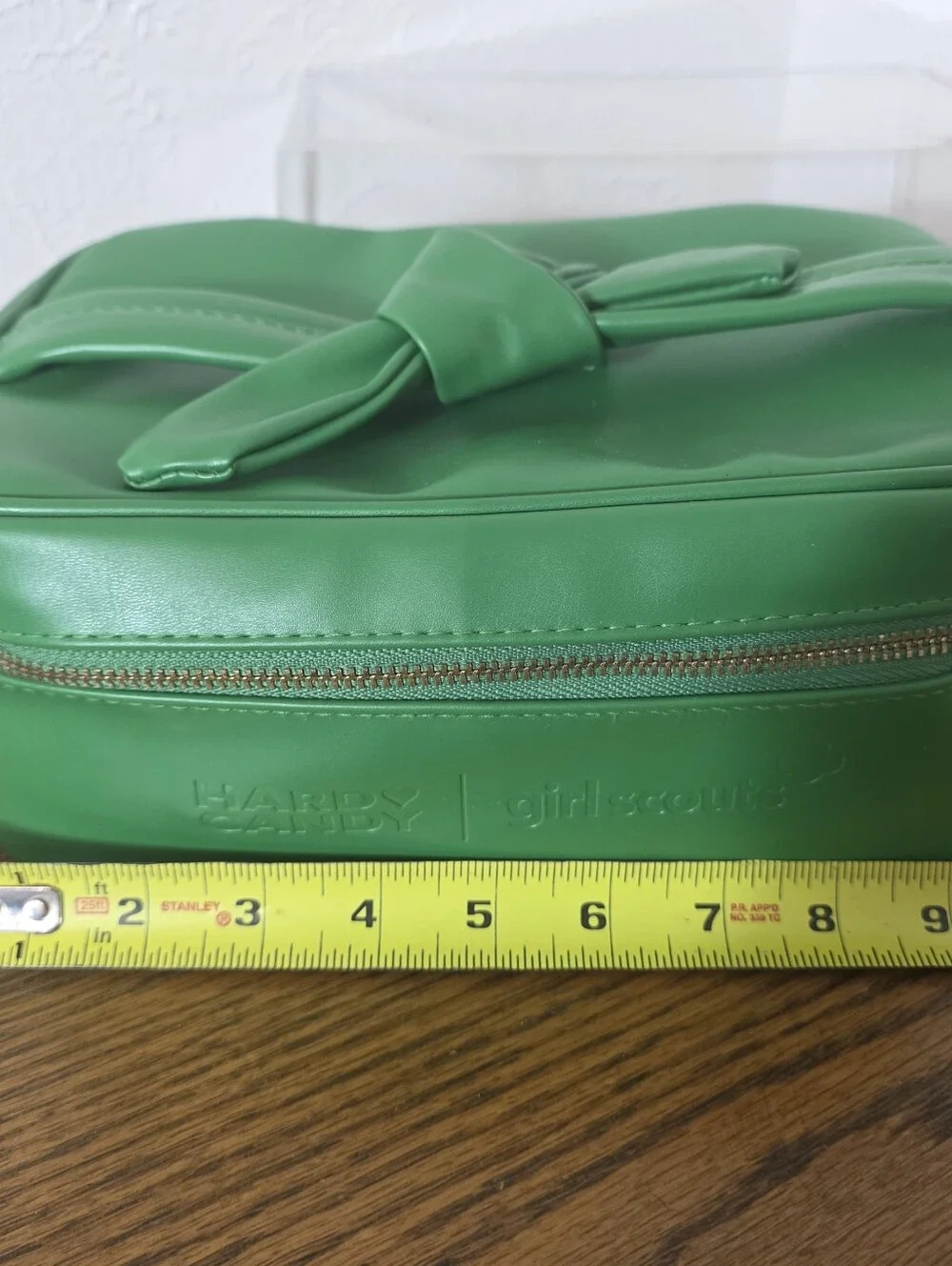 Hard Candy x Girl Scouts Mint Condition Green Faux Leather Zipper Makeup Bag 10
